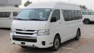 Bus Rental For Worker In Fujairah 3 1920 1080 Toyota Hiace 2019 00M33 1
